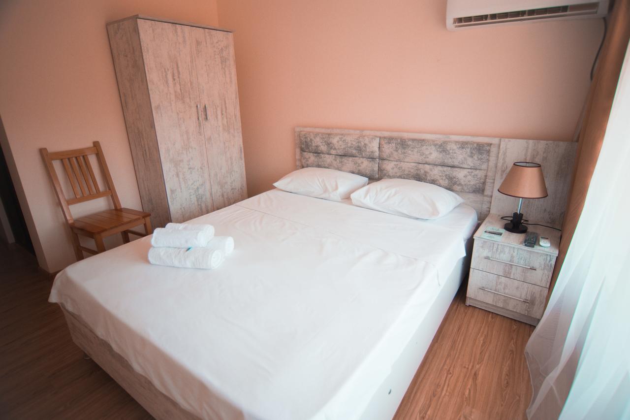 Hotel Tsiskari Телави Екстериор снимка