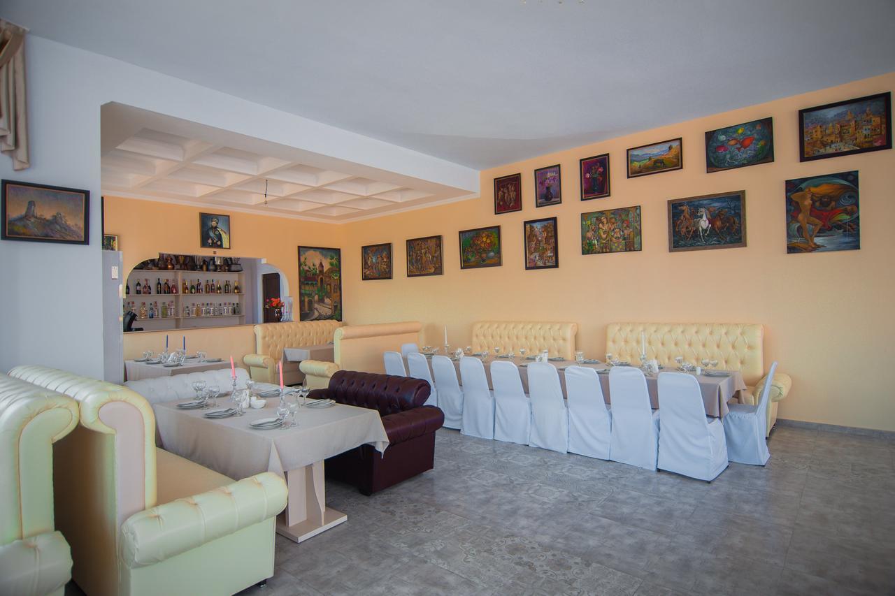 Hotel Tsiskari Телави Екстериор снимка